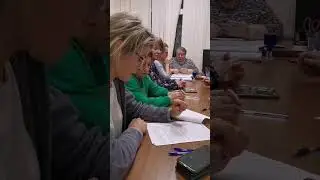 Рассмотрение жалобы на незаконную агитацию в виде футболки с символикой в ТИК Всеволожского р-на