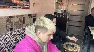 мама злого ругается