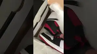 Unboxing my brand new Jordan’s! #jordans #shoes #shorts #basketballshoes #unboxing #unboxingvideo