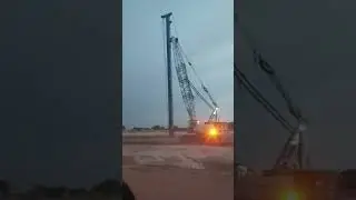 crawler crane excavator pindah lokasi. jalannya kayak keong #juankztech #constructionequipment