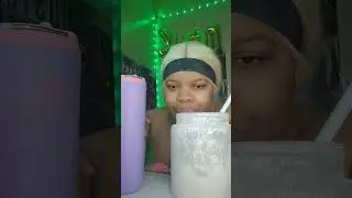 eating the whole cornstarch container on TikTok live 😋