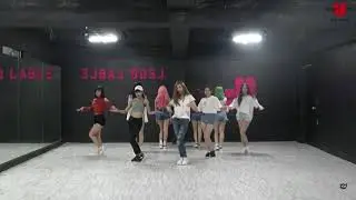 MOMOLAND(모모랜드) - 