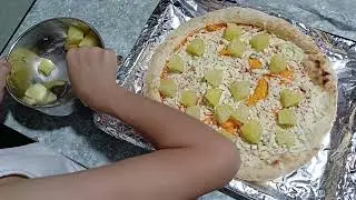 upgrade a cheese pizza to cheese minced pork mushroom pizza