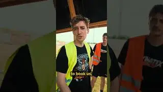 NO JUMP UP? FINE THEY'LL DO IT THEMSELVES! #edmfestival #festival #dnb  #bass