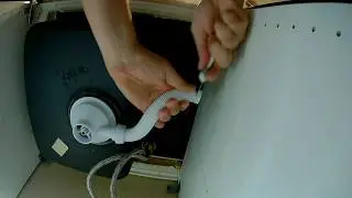 Установка сифона АНИ ГРОТ(A0105 ,A0100.)  и горловины WIRQUIN(30717336) на мойку.