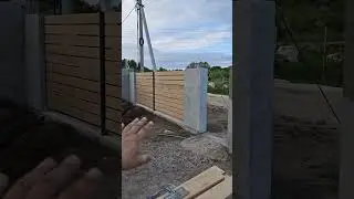 будни на стройке #калининград #стройка #забор #заборранчо