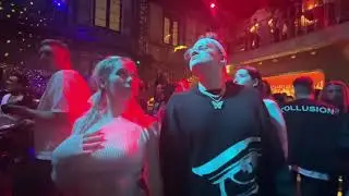 БУСТЕР ТАНЦУЕТ С ДЕВУШКОЙ МАЙОТА
