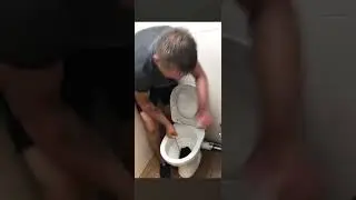 наркомания .вот до чего доводит🤦 мужик делает ни зная что ни зная зачем.0😳