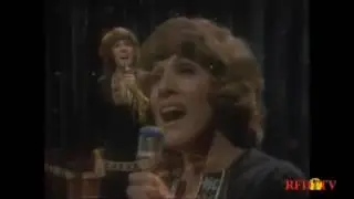 Ruth Buzzi Sings Country