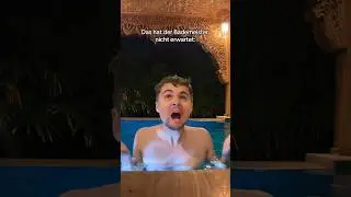 Wenn der Bademeister den Pool kontrolliert 😂