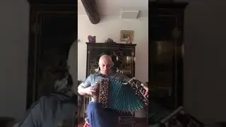 Шан  во поле , озерушко....