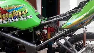 Cara Memindah/Melepas dudukan Aki NINJA RR