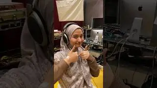 Berapa kali aku kedip di video ini?😆 #nadzirashafa  #musik #shorts