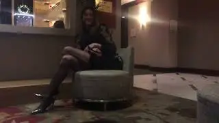 Courtney Gets Booted!! 🤗