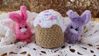 Пасхальный плюшевый кулич крючком из остатков пряжи