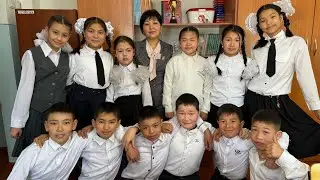 Кулагы укпаган, анысы аз келгенсип сүйлөй албаган өспүрүм уул кыздарыбызды көрүп жүрөгүм ооруду.