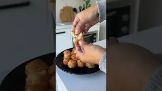 Bolinha de queijo com calabresa #delicia #cookingshorts #receita #food #receitas #recipe