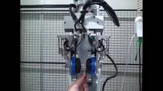 改質MR流体を用いるパラレルグリッパ