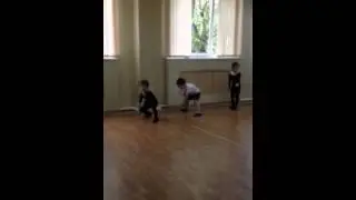 Маленькая армянка танцует