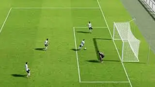 O gol mais perdido de Lionel Messi no eFootball PES