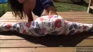 Sexy girl webcam show(Sexi kız tayt show)