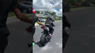 My Sisters First Time On A Bike gixxa 1000 🦑🦑🦑