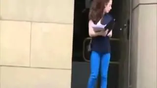 ‫لاتاخذ شي ليس لك-مقلب قوي جداا.‬